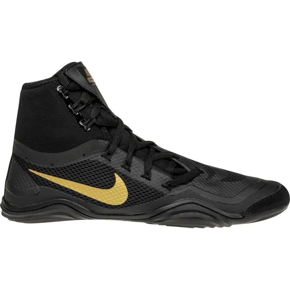 Chaussures de lutte et multiboxe boxe Nike Hypersweep, noir et or