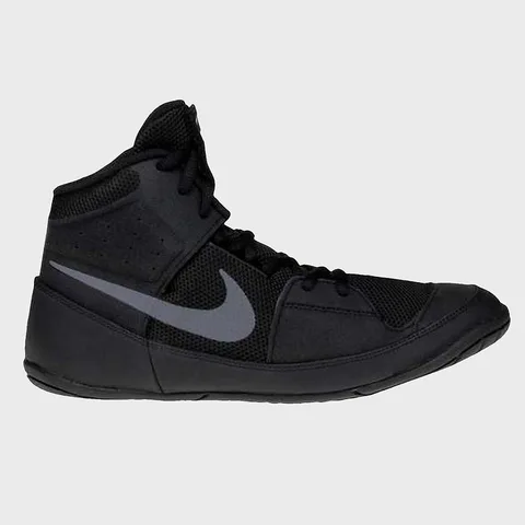 Chaussures de lutte et multiboxe boxe Nike Fury, noir et gris
