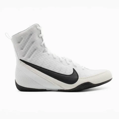 Chaussures Nike Machomai 3, blanc et noir
