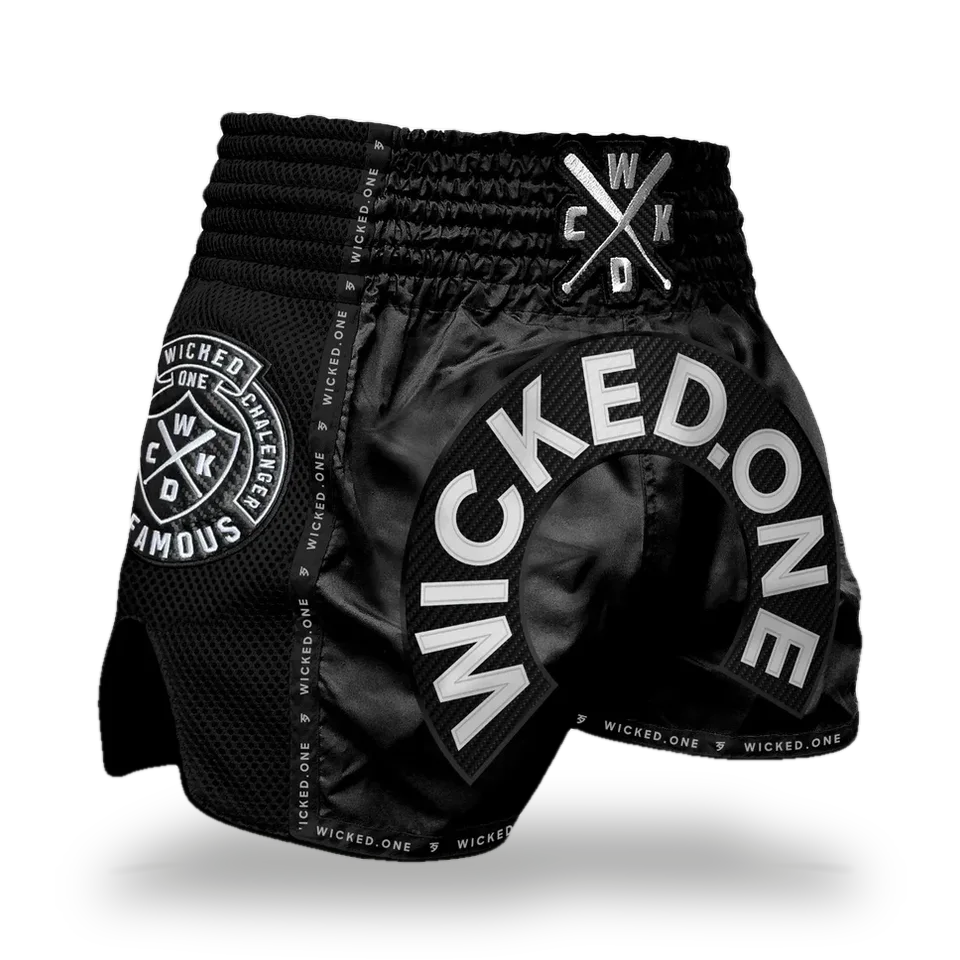 Short de boxe thaï Wicked One Herd, noir